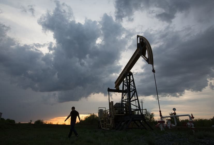 Russia's Oil Output Dips Amid Sanctions, Drone Strikes