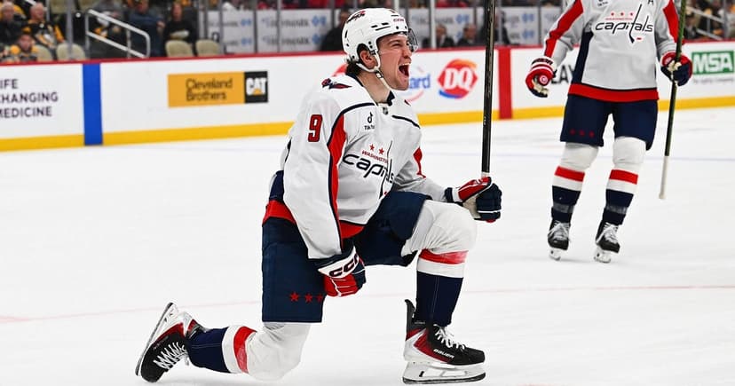 Capitals Lock Up Young Star Leonard for 8 Years