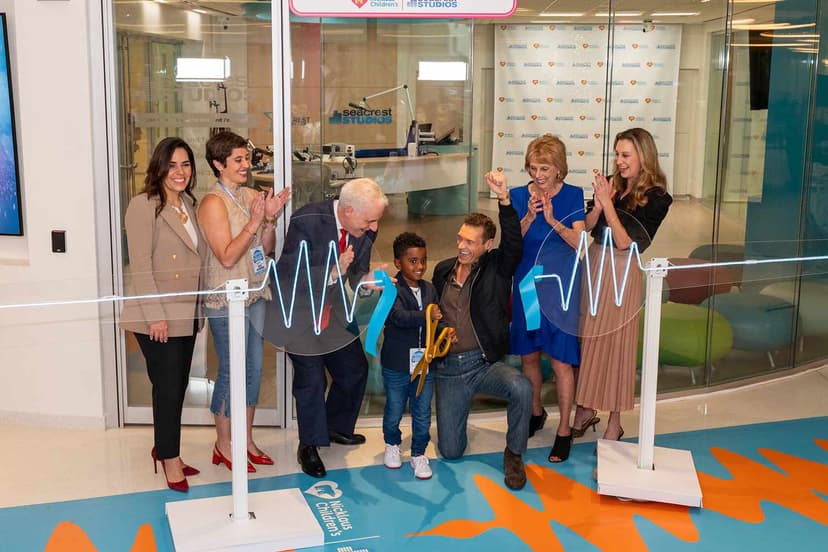 Ryan Seacrest's Miami Studio Goes Bilingual