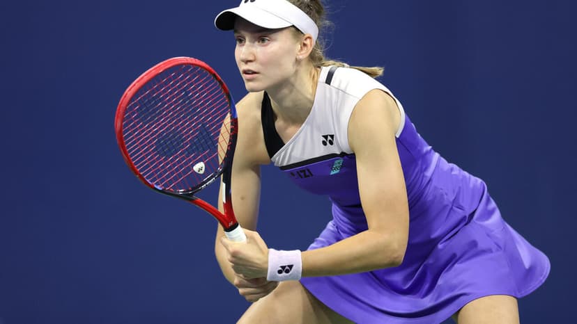 Rybakina Battles Past Starodubtseva in Roland Garros Thriller