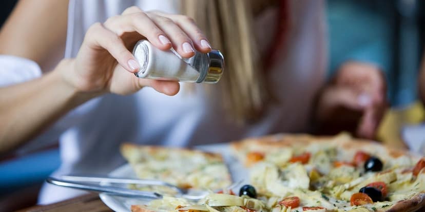 Study: Table Salt Habit Tied to Poor Diet