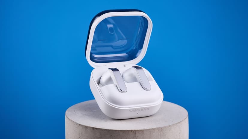Samsung's New Buds Drop: Preorder Galaxy Buds 4 & 4 Pro Now!