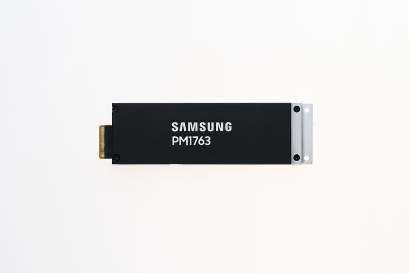 AI Data Centers Get Supercharged: Samsung's New SSD Arrives