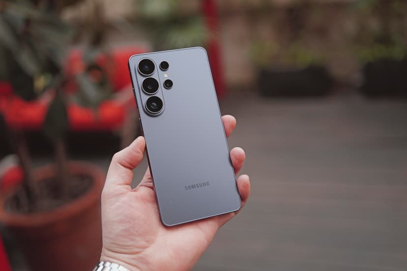 Samsung's S26 Ultra: AI Redefines Your Calls