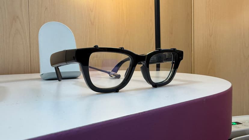 Samsung's AI Glasses: Eye-Level Camera Coming 2026