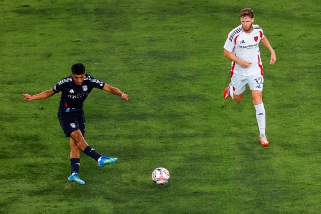 Alvarado's First Goal Secures Crucial Win