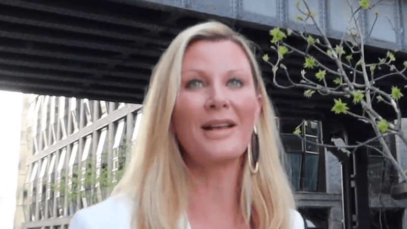 Trouble in Paradise? Sandra Lee Dodges Wedding Questions