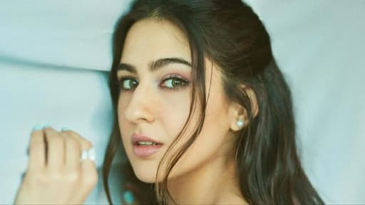 Sara Ali Khan's Shocking Pizza & Brownie Diet Revealed