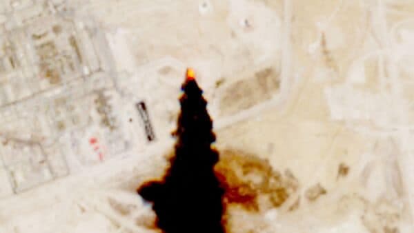 Smoke Rises Over Saudi Oil Facility Amid Houthi Drone Claims