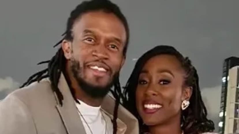 Scarlett Douglas's Dubai Dream & Wedding Plans