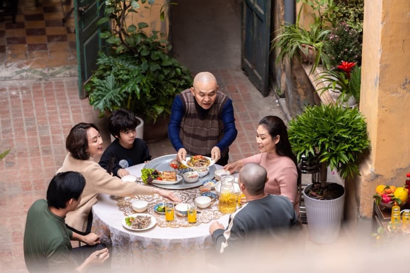 Family Legacy and Phở: A Vietnamese Story Arrives