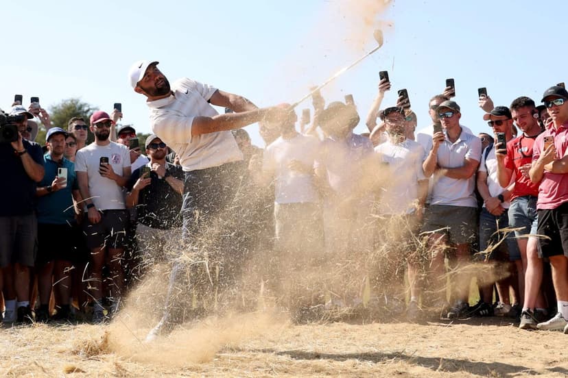 Scheffler's Rare Ruling Gives Open Championship Birdie