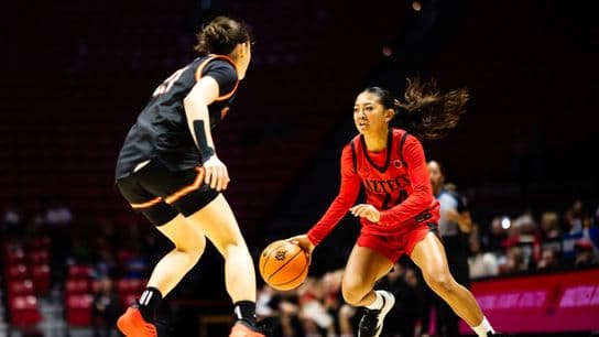 Aztecs Edge Tigers in Thriller, 70-68