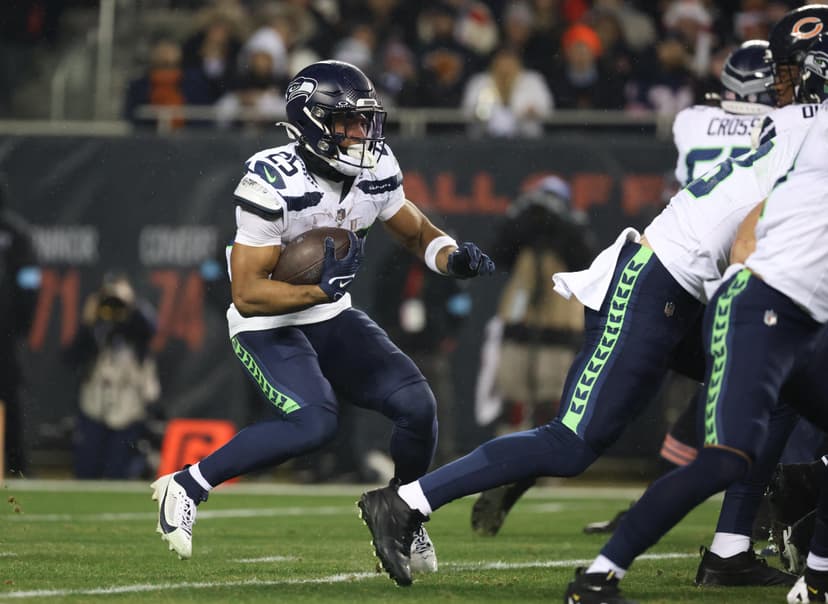 Seahawks Cut RB Kenny McIntosh Amidst Roster Shake-up