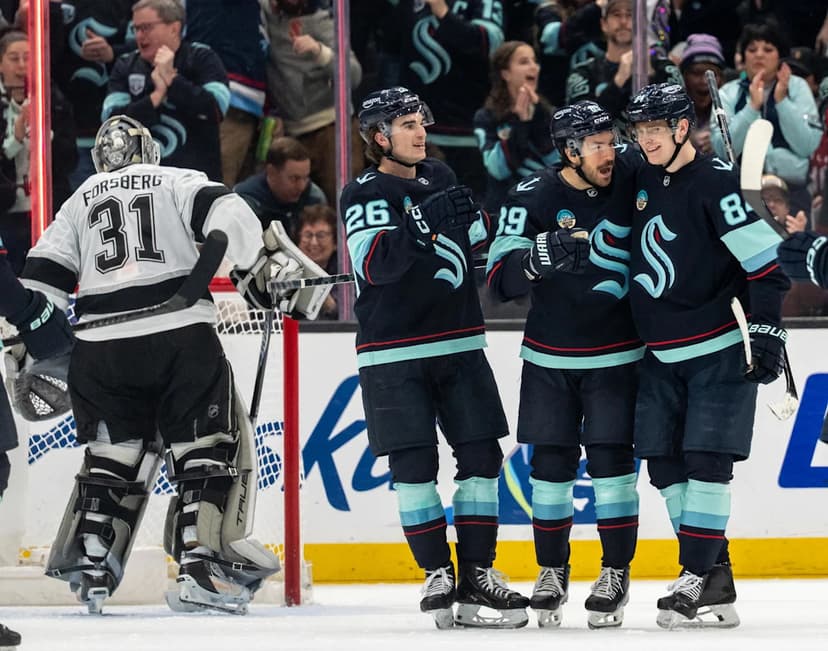 Kraken's 2026-27 Schedule: Finland Trip & 13 Back-to-Backs