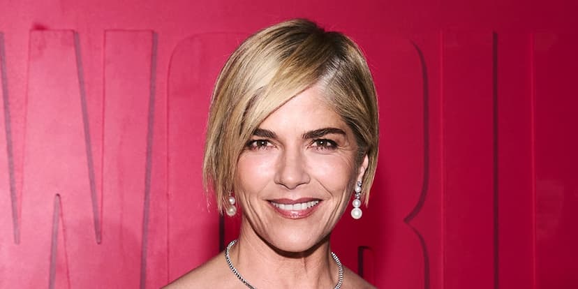 Selma Blair's Stunning Hair Transformation at Power of Women