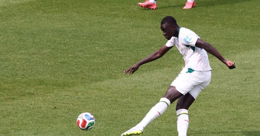 Gueye Starts for Senegal Against Belgium in World Cup Clash