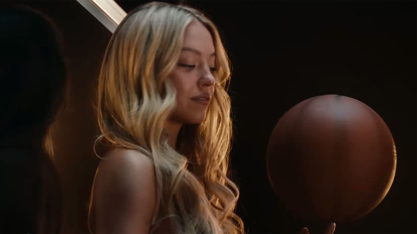 Seth Meyers Roasts Sydney Sweeney's Nude Sports Ad
