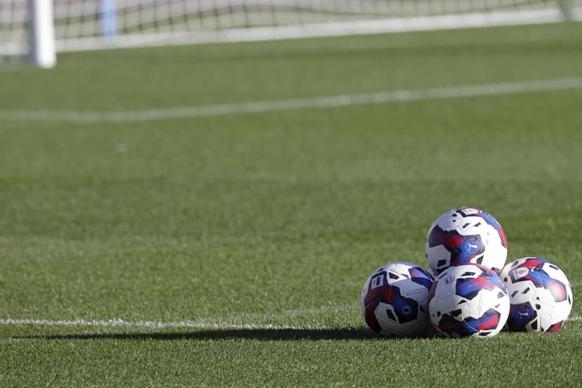 Sexist Abuse Halts Non-League Match, Referee Walks Out