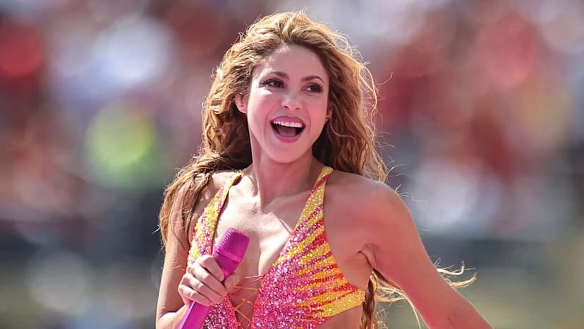 Shakira, 49, Dazzles at World Cup Final