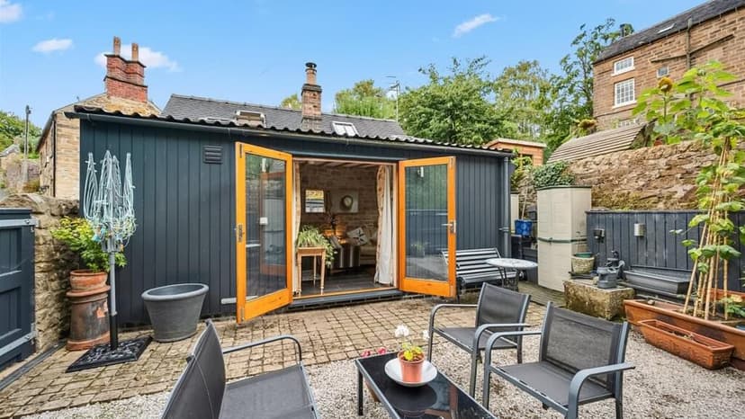 UK Shed Home Sells for £225K!
