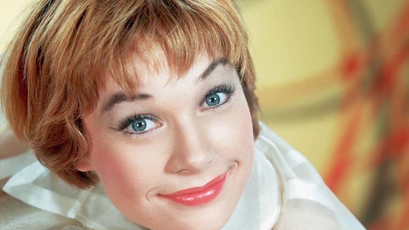 Shirley MacLaine, 91, Enjoyed Malibu Outing Pre-Birthday