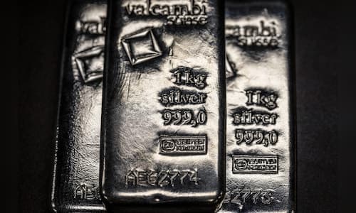 Silver Surges Past Apple: A New Financial King?