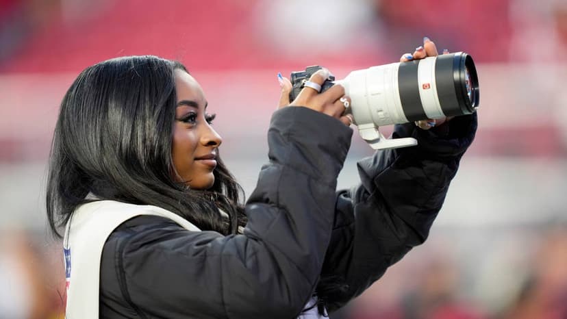 Simone Biles Cheers Coach's Georgia Gymnastics Move