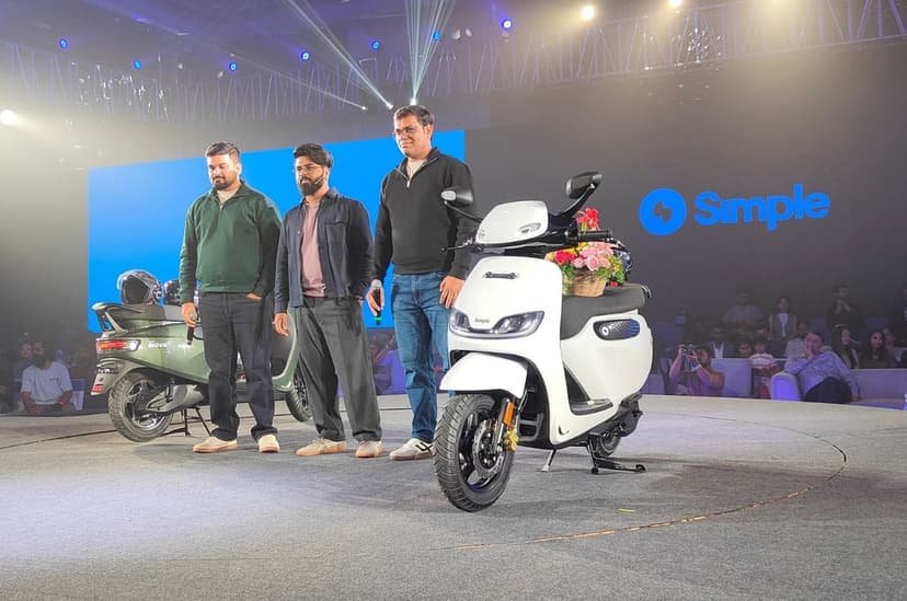 Wave Scooter: 70L Storage, 243km Range