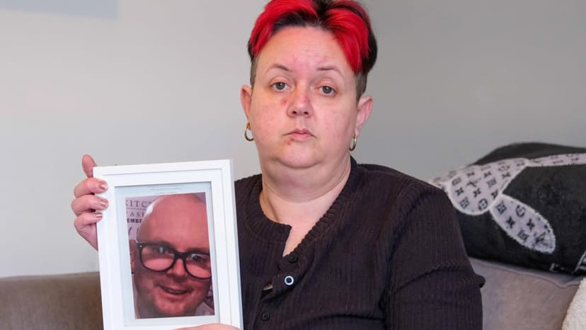 Sister's 9-Year Search for Missing Brother