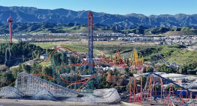 Magic Mountain Value Plummets: $533M Gone!