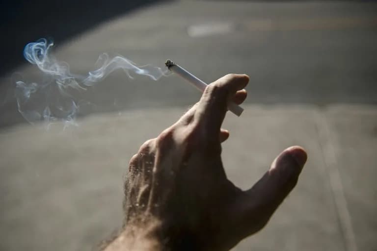 Cigarettes Make a Chic Comeback, Sparks Concern