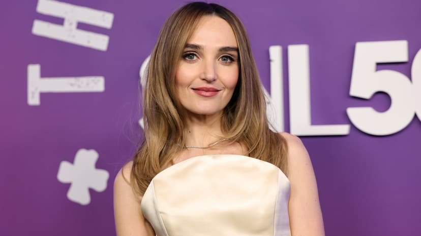 SNL Star's Risqué Camp Story Edited by Vanity Fair