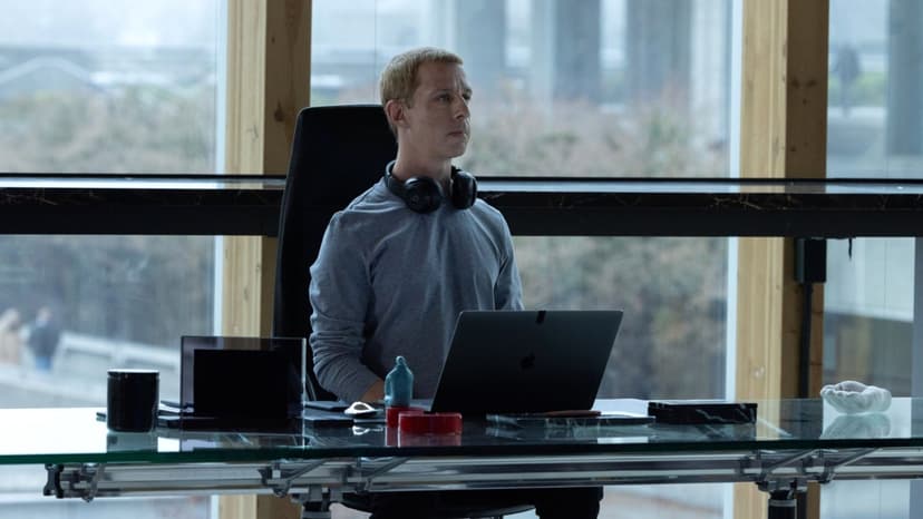 Sorkin's New Film Bombs, Echoes Audience Fatigue