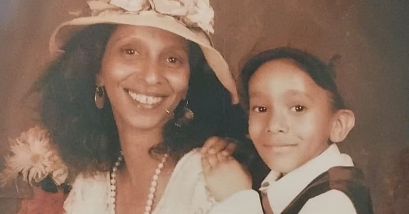 Heroic Teen's Final Act: Shielding Friend in Fatal Attack