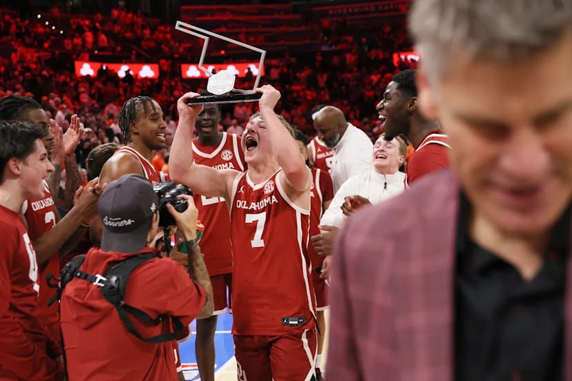 Sooners Snatch Bedlam Win, End Pokes' Unbeaten Streak