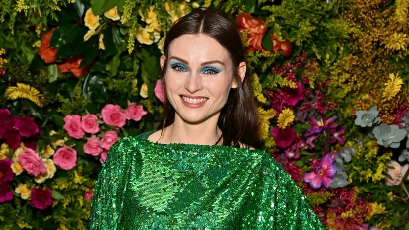 Pop Star's Shock Sterilization Offer During Pregnancy