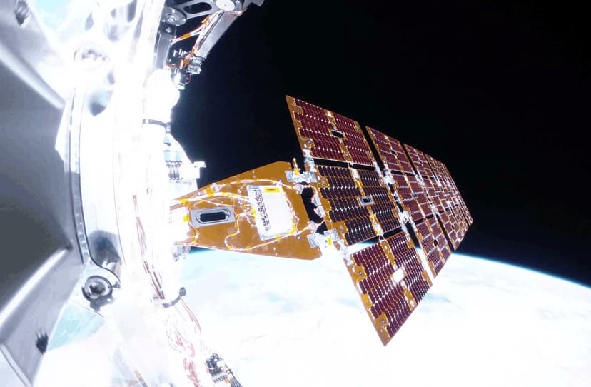 Spacecraft Spin Jeopardizes NASA Satellite Rescue