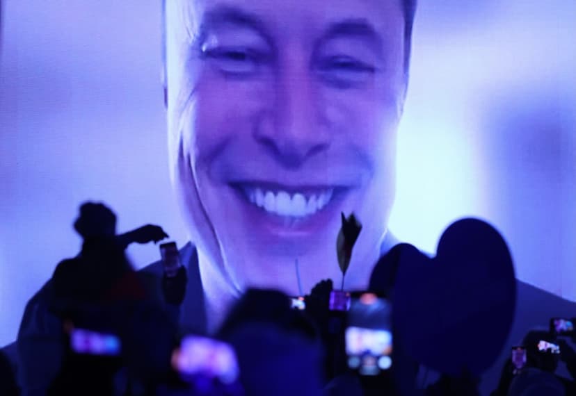Musk's Outrageous SpaceX Promises: Reality Check?