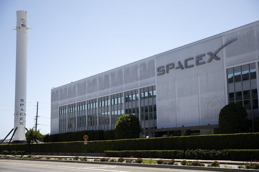 SpaceX Eyes Trillion-Dollar IPO Launch