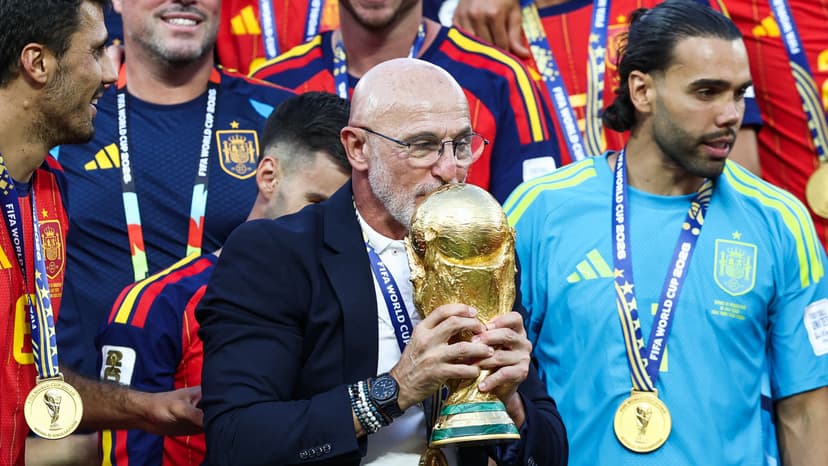 De la Fuente Crowned Best Coach After World Cup Win