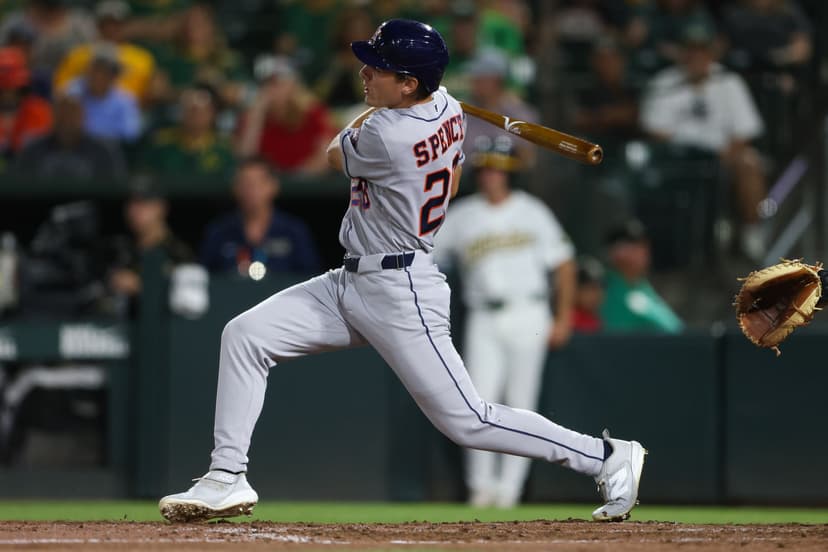 Spence's 3 HRs Power Astros Past A's 7-5