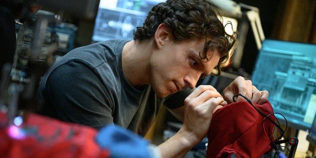 Spider-Man's Mysterious Income: Fans Debate?