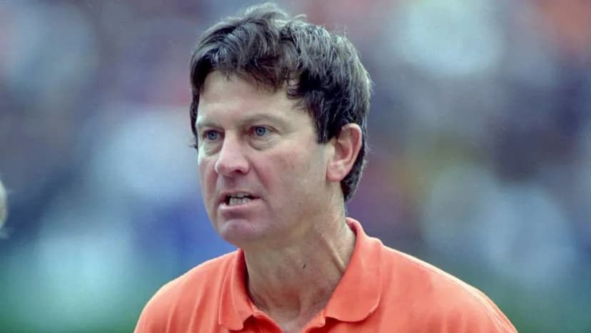 Legend Spurrier: Vols will upset Texas at home