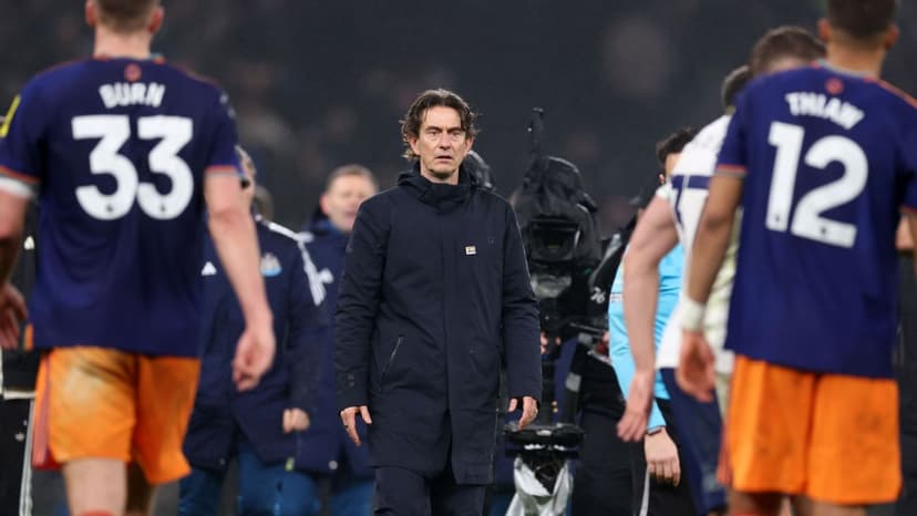 Spurs fans want Pochettino back amid Frank's sack talk
