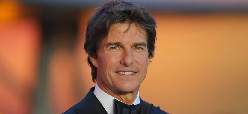 Hollywood Stars Flee Scientology Cult Claims