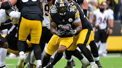 Steelers' Identity: Warren's Dominance Shines