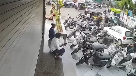 CCTV Captures Horrific Roadside Attack in Surat
