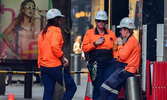 Sydney Heatwave: Workers Strike Over Scorching Temps