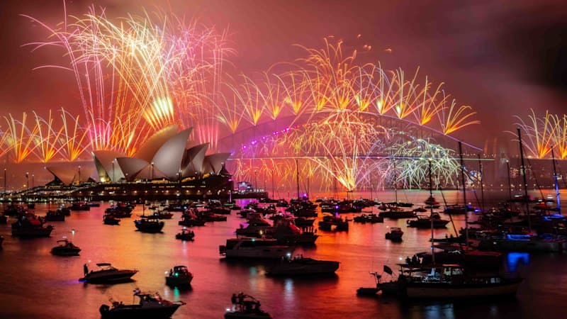 Sydney's NYE Fireworks: 9 Tonnes of Dazzle!